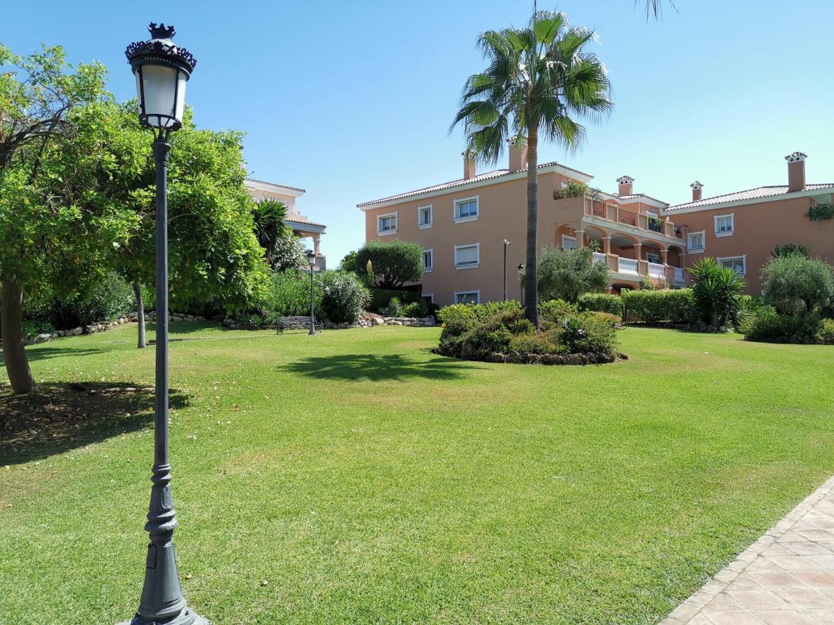 Apartamento Entre Marbella Y Estepona Extérieur photo